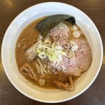 天狗庵 - 煮干しラーメン(850円、真上から)