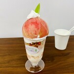 Fruits Cafe Rulave - モモパフェ