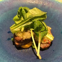 Lien - 島根県産かつべ牛のコンフィ　ラヴィゴット