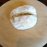 VIVA la MY WIFE - 自家製パン、ドライイチジクとクルミ