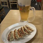 Gyouzano Sakaba Taiyou Hoeru - 生ビール＆餃子