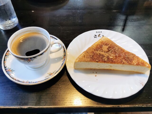 珈琲屋らんぷ 豊川店 - 諏訪町/カフェ | 食べログ