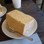 菓子職人の小屋デタント - 紅茶のシフォンケーキ