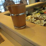 お料理 佐藤 - お茶入れ