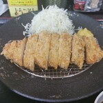 レストラン 肉の蔵 - 黒豚とんかつ定食