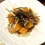 Ichijuu San Sai Kicchinikuyo - 魚を食べよう！【サーモンポキ】