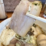 唯一無二のらぁ麺専門店 イ袋ワシづかみ - 