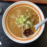 大衆食堂半田屋 - 料理写真:辛味噌ラーメン（￥４６０税込み）