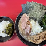 家系ラーメン 佐々喜家 - 