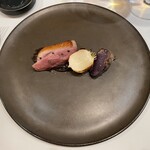 HELIOTROPE - 오리 고기와 자두