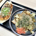 大阪じゅうべい - 料理写真:焼きそばとたこ焼き