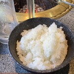 Amiyaki tei - 釜炊きライス(よそったところ)