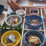 カフェ・レストラン 奈良さくらいの郷 - 