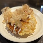 Kushiyaki Tei Negi - 山芋トロット揚げ取り分け