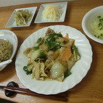 味包 - 幹豆腐とピーマン炒め定食　炒飯に変更　ポテサラ付　1280円也