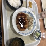 Michi No Eki Asagiri Kougen - ジャンボコロッケ定食