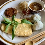 cafe ななつき - だし巻き玉子とおむすびプレート　1,100円