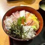 浜料理がんがん - 海鮮丼