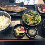 Sakana To Sake Hanatare - 