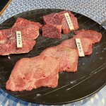 Gokujou Akami Yakiniku Fuji - 