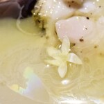 ラーメン巌哲 - 地蛤のヴィシソワーズ風冷やしつけ麺