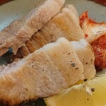 酒ト飯 ヤマダ - 豚バラ肉塩漬けキムチ