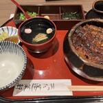 あつた蓬莱軒 松坂屋店 - 