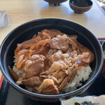 レストラン チャプリン - 牛丼。950円