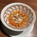 マジカメンテ - シチリア名物 聖なる食べ物 "ビアンコマンジャーレ"