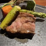 マジカメンテ - 肉を手前に、一枚フォト