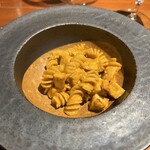 マジカメンテ - らせん状のパスタ"フリッジ"ペスト・トラパネーゼ