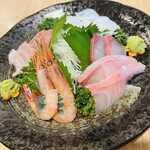 能登直送鮮魚 地酒とカワハギ きまっし - 