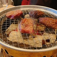 炭火焼肉 肉の匠 ひうち - 