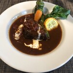 洋食喫茶かんぱーにゃ - ビーフシチューセット　1700円