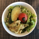 洋食喫茶かんぱーにゃ - サラダ