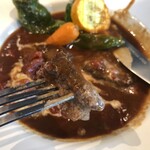 洋食喫茶かんぱーにゃ - ビーフシチュー