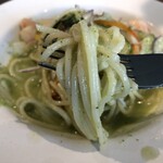 洋食喫茶かんぱーにゃ - 海老ときゅうりソースの冷製パスタ