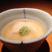 石塀小路豆ちゃ 京都 - お通しの湯葉
