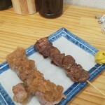 つきのや - ラム串とレバー串