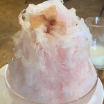 Eggu Sukan Tori - 生白桃のかき氷