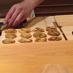 鮨 さかい - おやあの色味は、馬糞じゃないっすね。紫それとも。。