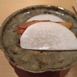 鮨 さかい - 唐墨大根