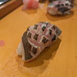 Yushima Tenjinshita Sushi Hatsu - イサキ