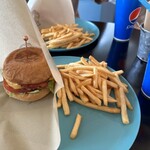 CAIRN's BURGER&GRILL - 
