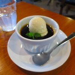 ポン ムヴァン - 