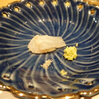 鮨 権左衛門 - 山口のクエ、10日間寝かし、13.2kg