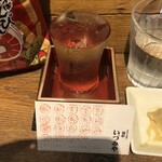 麹町いづみや しろ - 東薫 夏酒純米吟醸 、四合瓶の最後でたっぷり。