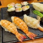 Kaisen Dokoro Sushi Tsune - お好みにぎり