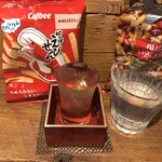 麹町いづみや しろ - カルビーかっぱえびせん、にいだしぜんしゅ 自然栽培雄町 生酛純米