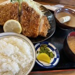 とんかつ市助 - 